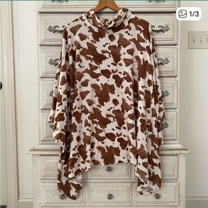 Vici Cowgirl Turtleneck Sweater in Brown and Cream